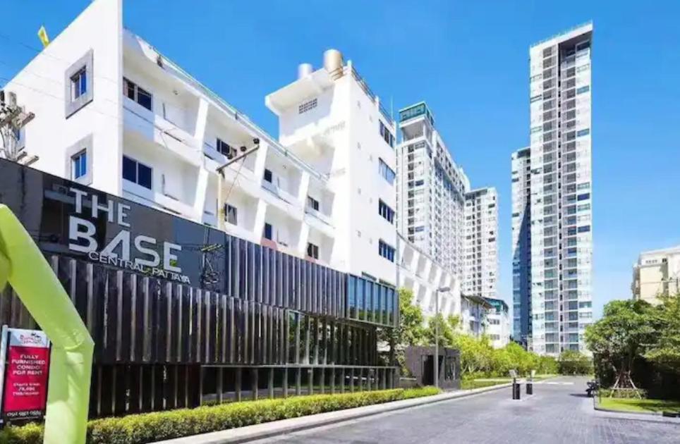 The Base Central Pattaya Quiet King-Bed With Infinity Pool & Free Netflix! 외부 사진