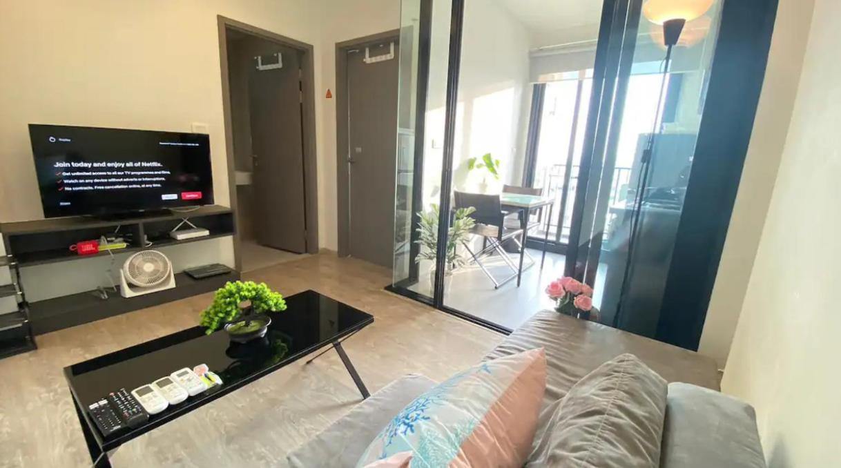The Base Central Pattaya Quiet King-Bed With Infinity Pool & Free Netflix! 외부 사진
