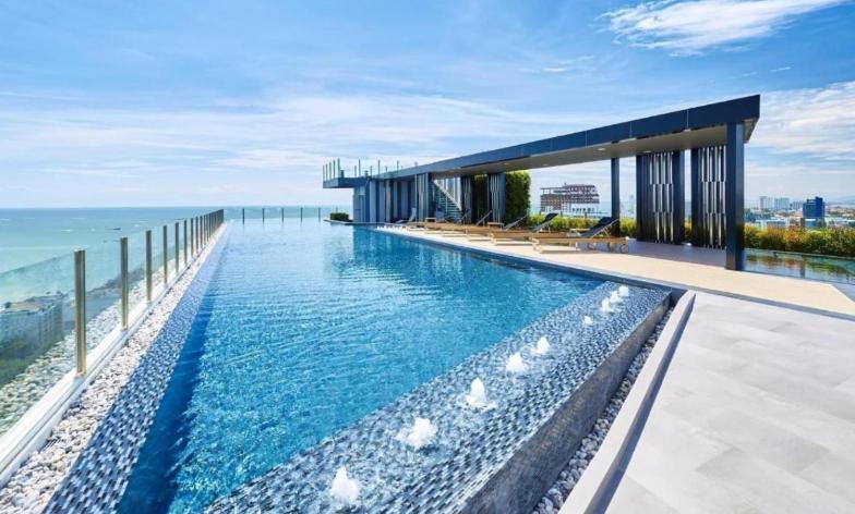 The Base Central Pattaya Quiet King-Bed With Infinity Pool & Free Netflix! 외부 사진